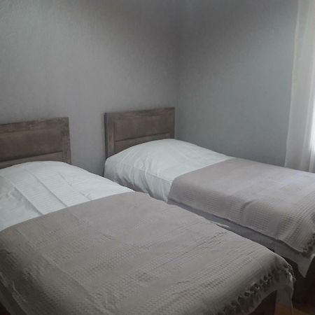 טביליסי Apartment For Family מראה חיצוני תמונה